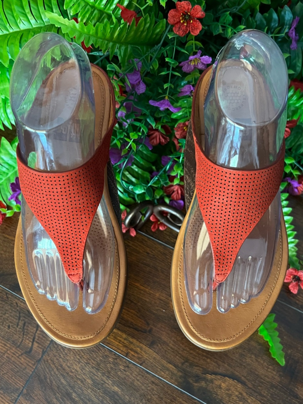 Fitflop Red Suede Sandals-Size 7